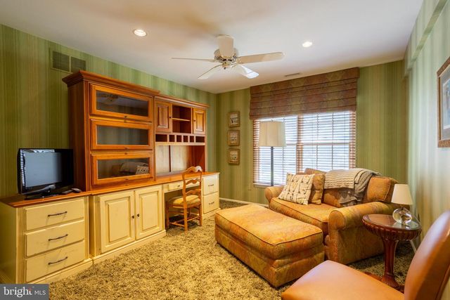63 RAISIN TREE CIR, Baltimore, MD 21208