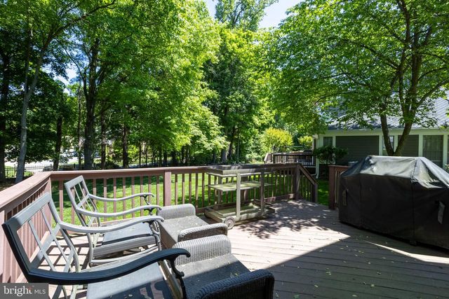 63 RAISIN TREE CIR, Baltimore, MD 21208