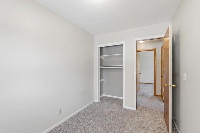 911 Mayer LANE, Mayville, WI 53050