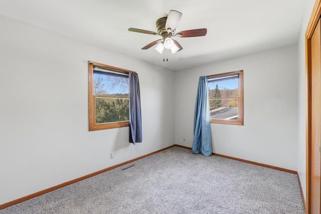 911 Mayer LANE, Mayville, WI 53050