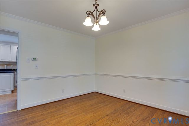 518 Glenmeadow Rd, Midlothian, VA 23114