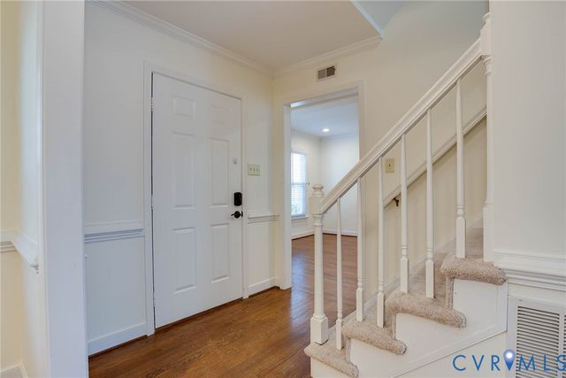 518 Glenmeadow Rd, Midlothian, VA 23114