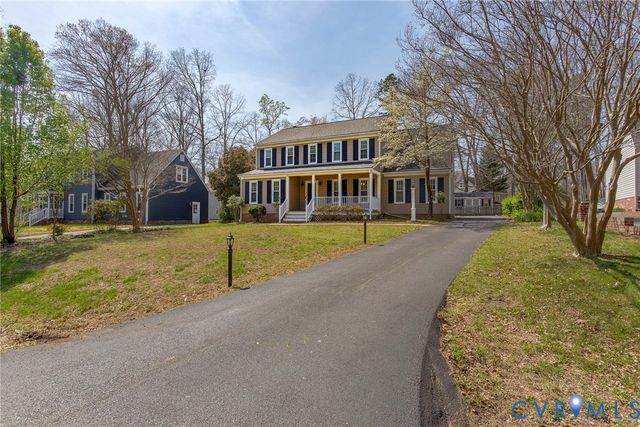 518 Glenmeadow Rd, Midlothian, VA 23114