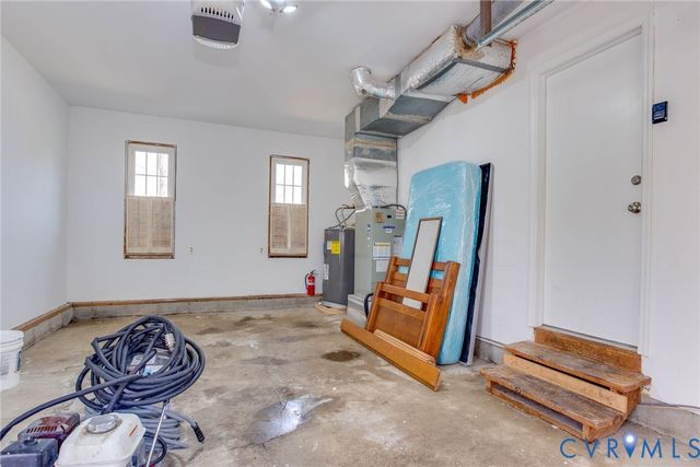 518 Glenmeadow Rd, Midlothian, VA 23114