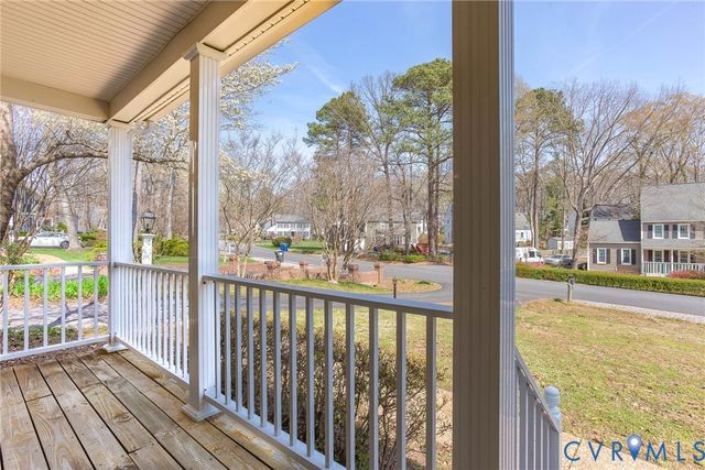 518 Glenmeadow Rd, Midlothian, VA 23114