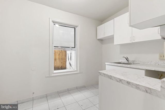 725 S SMEDLEY ST, Philadelphia, PA 19146