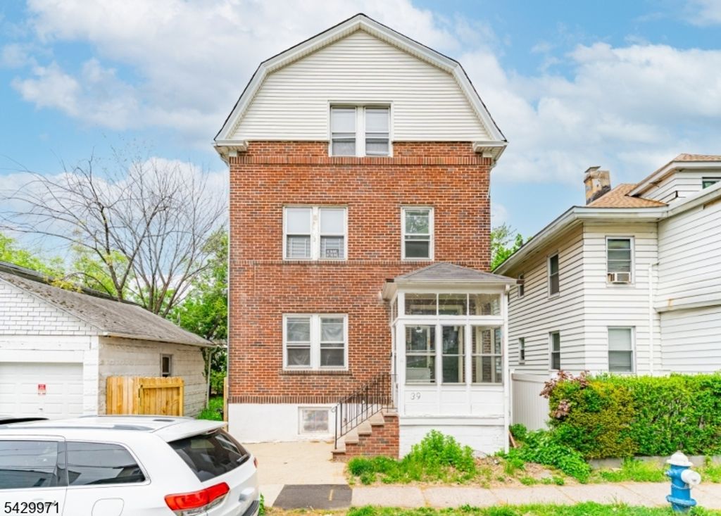 37 Lenox Ave, Irvington Twp., NJ 07111