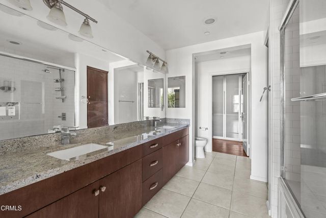 1901 Victoria Avenue 201, Oxnard, CA 93035