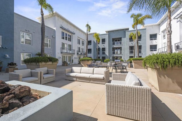 1901 Victoria Avenue 201, Oxnard, CA 93035