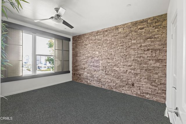 1901 Victoria Avenue 201, Oxnard, CA 93035