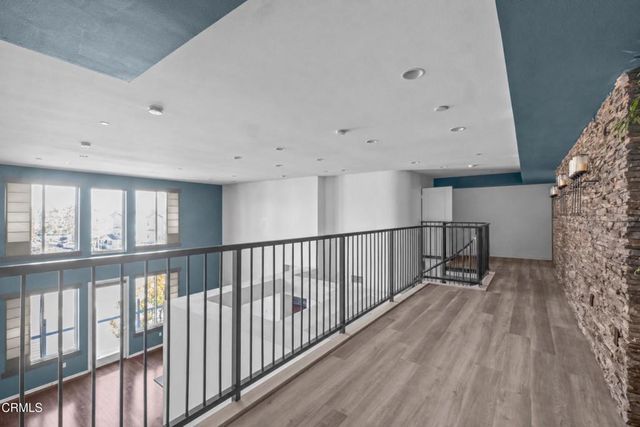 1901 Victoria Avenue 201, Oxnard, CA 93035