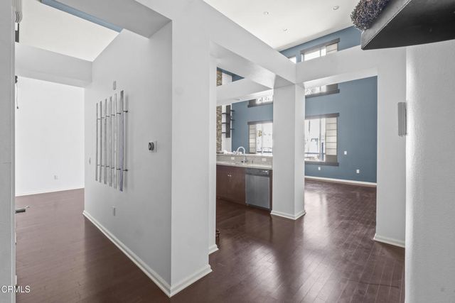 1901 Victoria Avenue 201, Oxnard, CA 93035