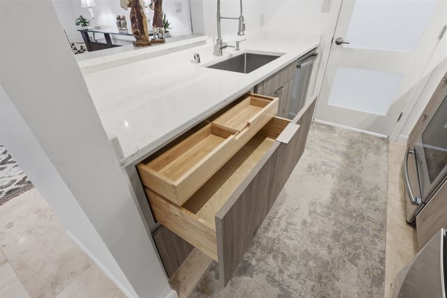 2501 Zia 7-104, Santa Fe, NM 87505