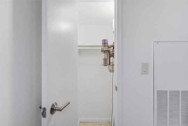 2501 Zia 7-104, Santa Fe, NM 87505