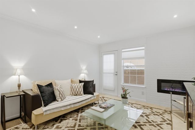 2501 Zia 7-104, Santa Fe, NM 87505