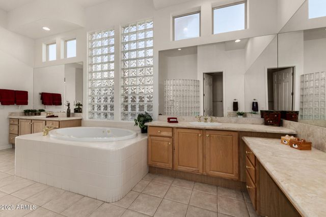 7763 E EVENING GLOW Drive, Scottsdale, AZ 85266