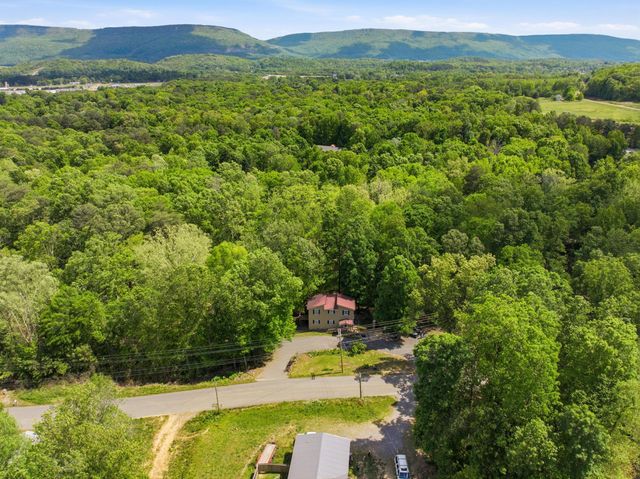 134 Old Union, Dunlap, TN 37327