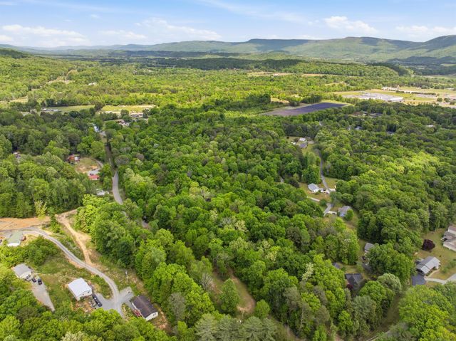 134 Old Union, Dunlap, TN 37327
