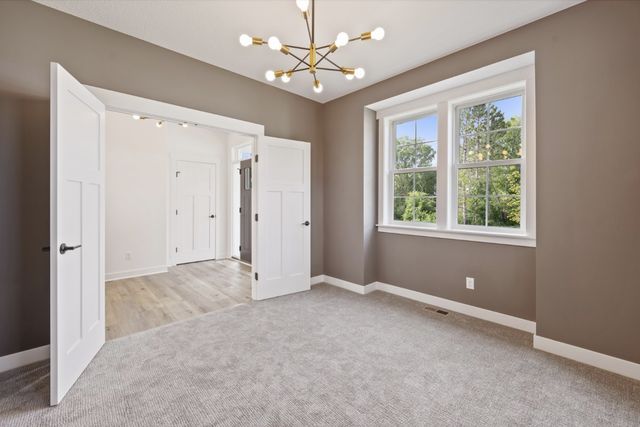 5324 Spring Lane, Minnetonka, MN 55345