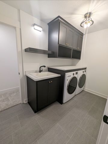 5324 Spring Lane, Minnetonka, MN 55345