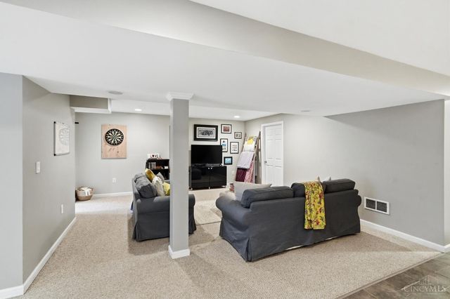 6809 Stewart Road, Columbia Twp, OH 45236