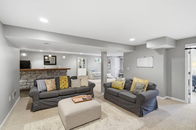 6809 Stewart Road, Columbia Twp, OH 45236
