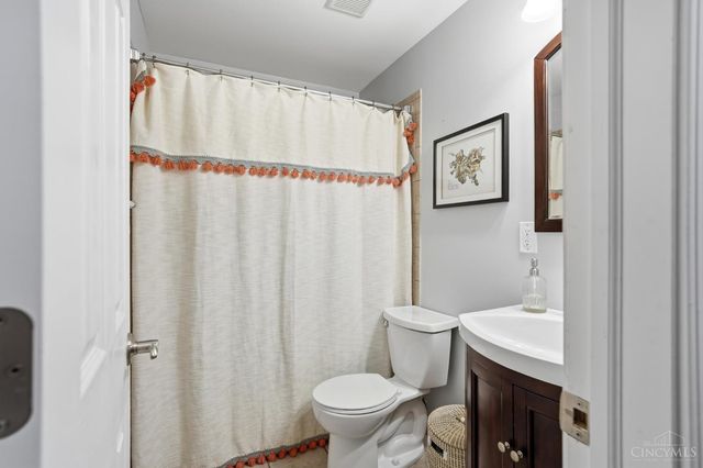 6809 Stewart Road, Columbia Twp, OH 45236