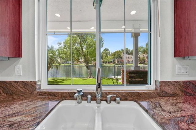 28 Lakeside, Buena Park, CA 90621