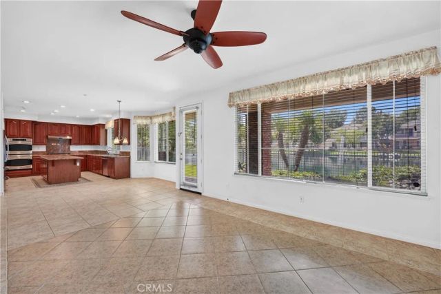 28 Lakeside, Buena Park, CA 90621
