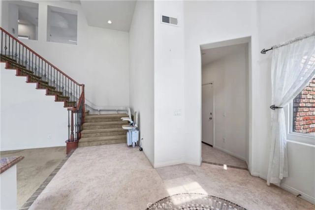 28 Lakeside, Buena Park, CA 90621