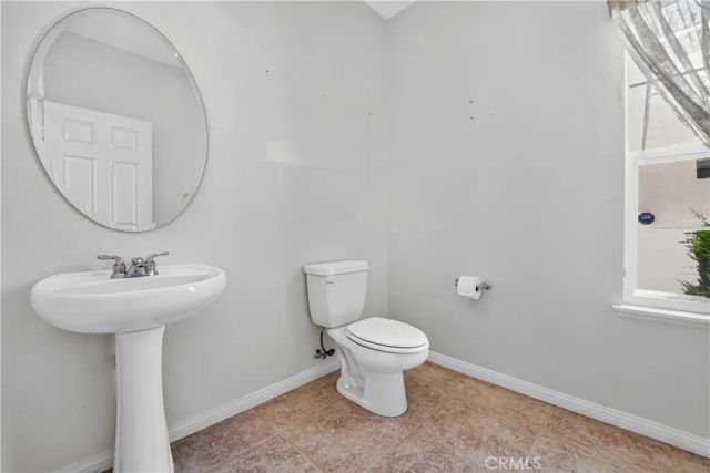 28 Lakeside, Buena Park, CA 90621