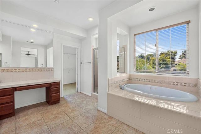 28 Lakeside, Buena Park, CA 90621