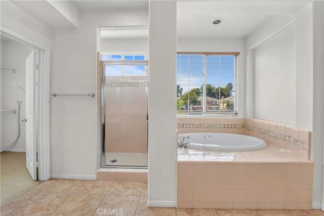 28 Lakeside, Buena Park, CA 90621