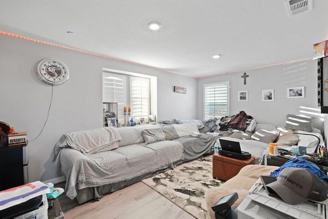33009 Marin Fields Rd., Winchester, CA 92596