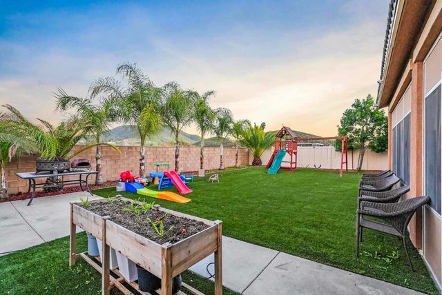 33009 Marin Fields Rd., Winchester, CA 92596