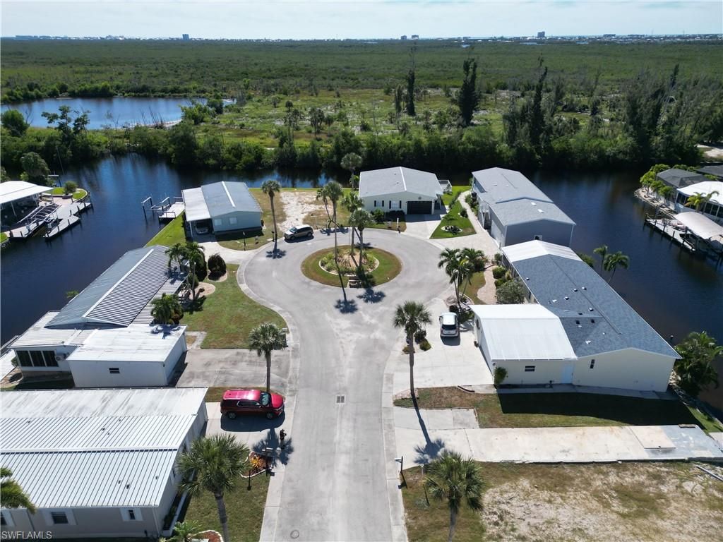 17940 Peppard DR, FORT MYERS BEACH, FL 33931 — photo 2