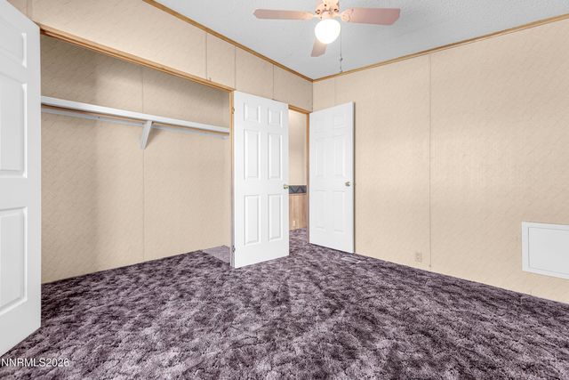 5527 Yukon Drive, Sun Valley, NV 89433
