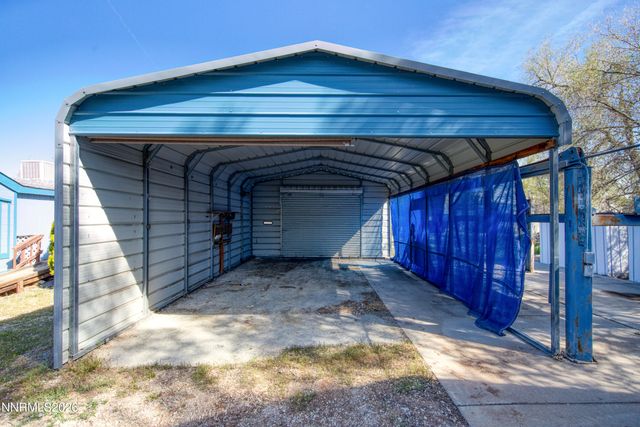 5527 Yukon Drive, Sun Valley, NV 89433
