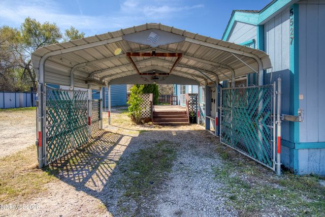 5527 Yukon Drive, Sun Valley, NV 89433