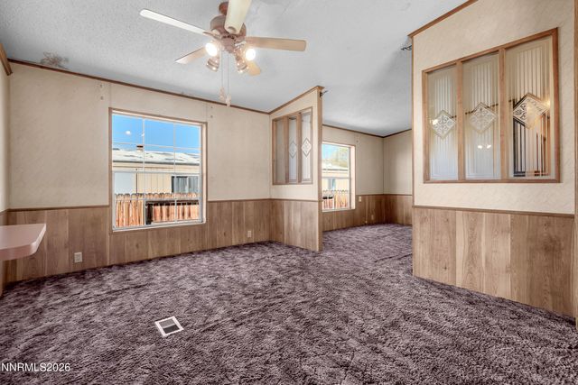 5527 Yukon Drive, Sun Valley, NV 89433