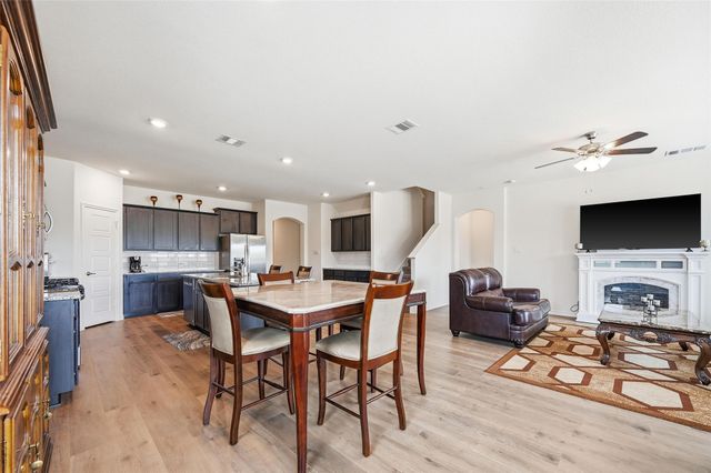 610 Jamestown Lane, Fate, TX 75189