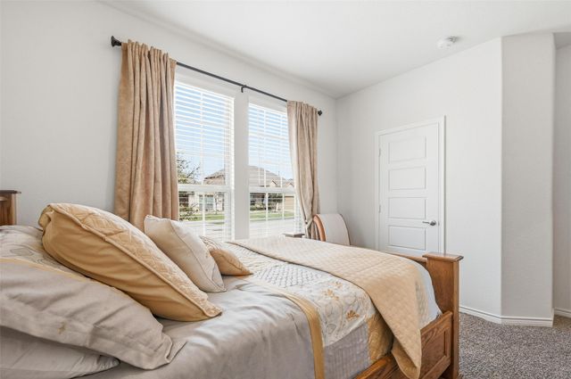 610 Jamestown Lane, Fate, TX 75189