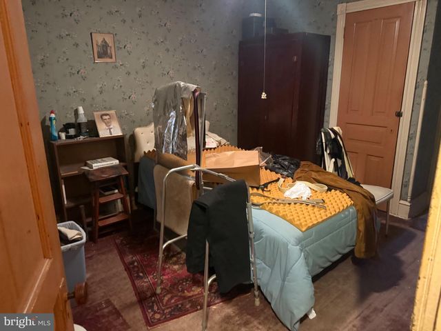 2008 KUTZTOWN RD, Reading, PA 19605