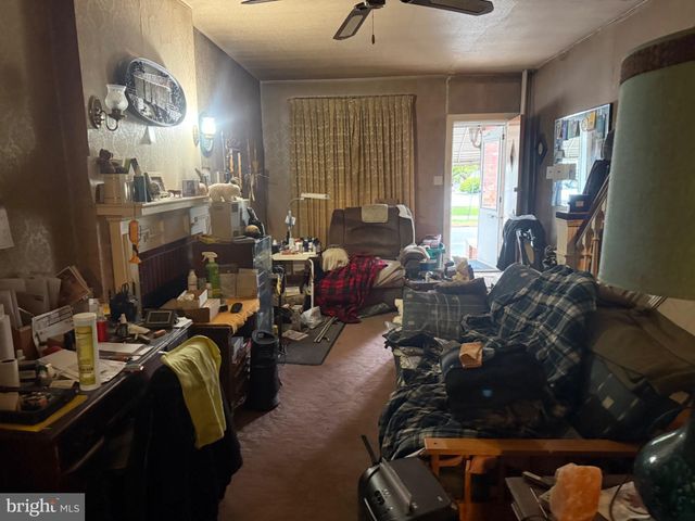 2008 KUTZTOWN RD, Reading, PA 19605