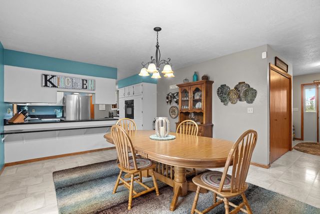 3900 NW 16th St, Minot, ND 58703