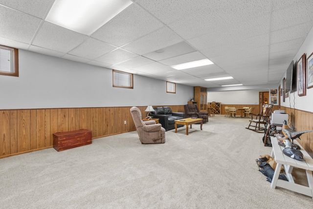 3900 NW 16th St, Minot, ND 58703