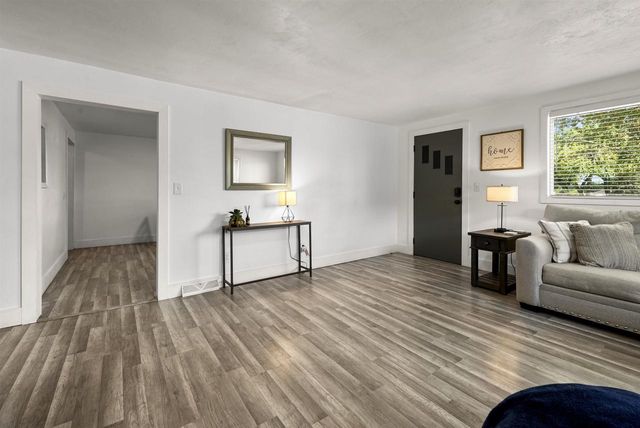 3531 N RICHMOND STREET, Appleton, WI 54911