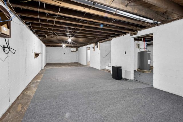 3531 N RICHMOND STREET, Appleton, WI 54911