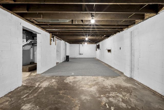 3531 N RICHMOND STREET, Appleton, WI 54911