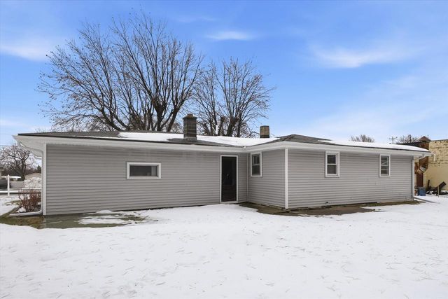 3531 N RICHMOND STREET, Appleton, WI 54911